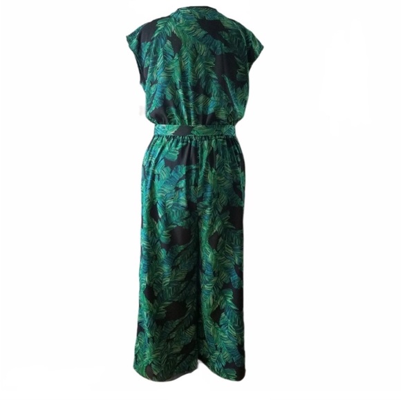 Green Leaf Print Jumpsuit - Picture 3 of 6